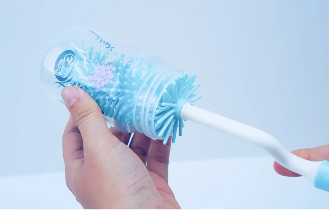 co-rua-binh-sua-silicone